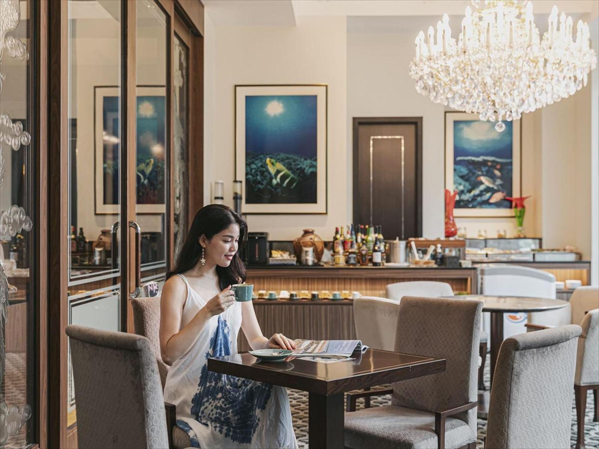 Okinawa Exes Naha Hotel Екстериор снимка